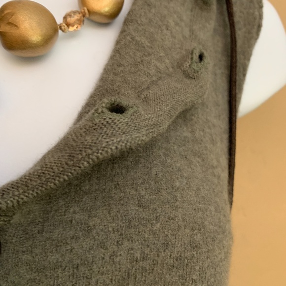 Nice Collective Merino Wool Sleeveless Hoodie XXL tight Gently worn - Picture 2 of 5